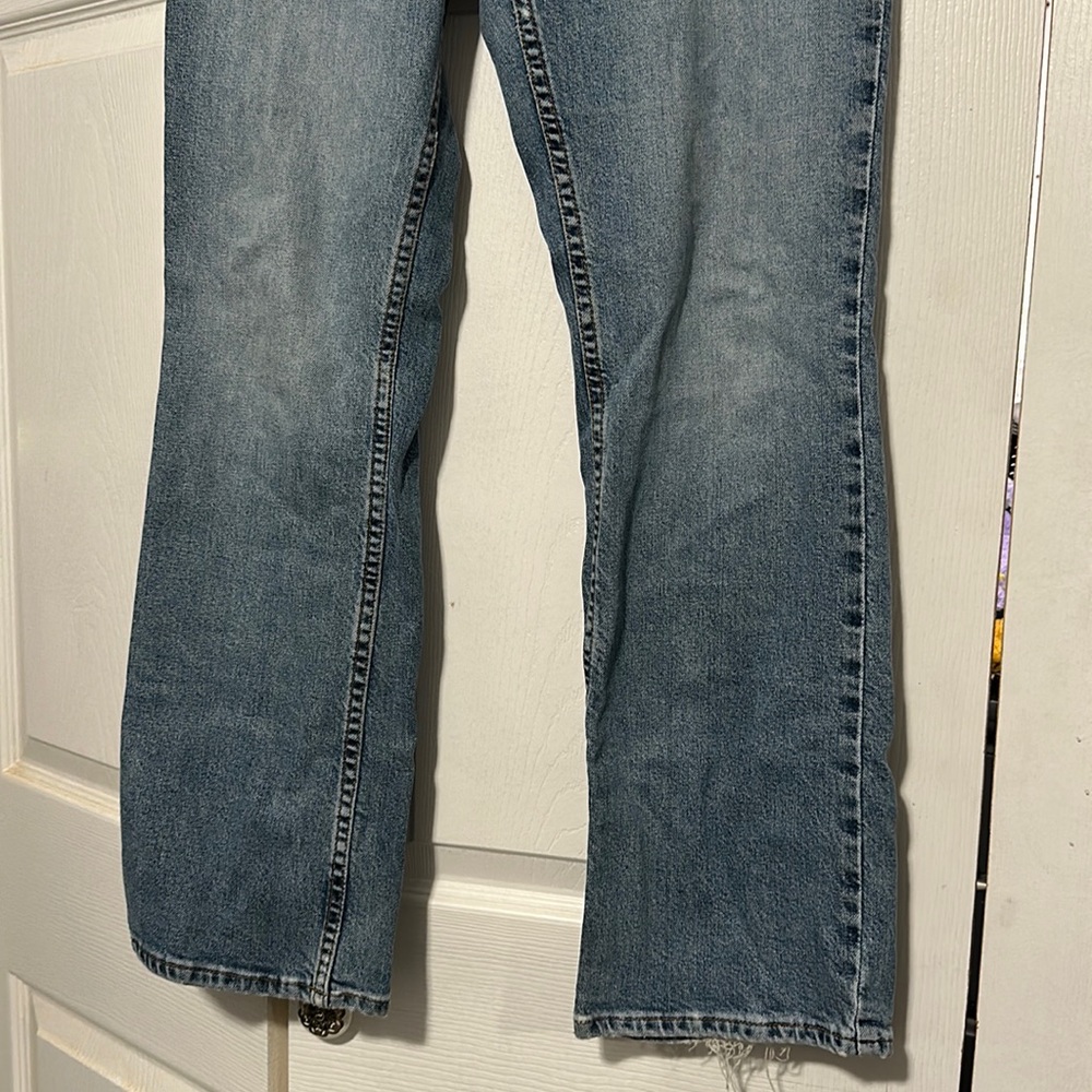 GAP Women's Boot Cut Stretch Jeans - Picture 3 of 9